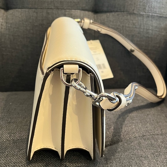 Tory Burch Emerson Floral Applique Convertible Crossbody, Light Cream, 157619 - Picture 5 of 6